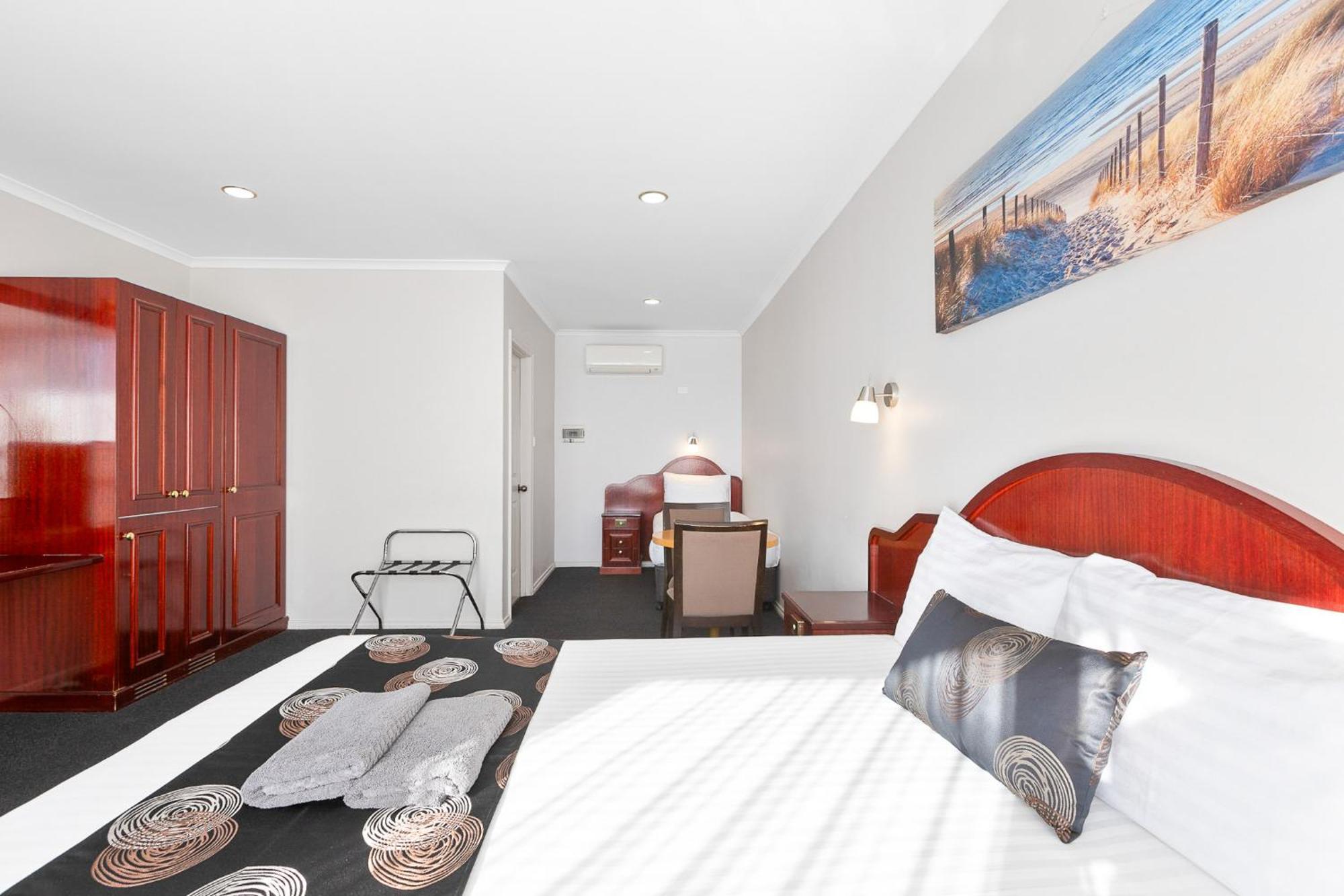 Best Western Port Lincoln- Formerly Hilton Motel Extérieur photo